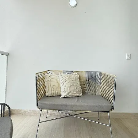 Loft Familiar Con Balcon Y Piscina Cb840 *